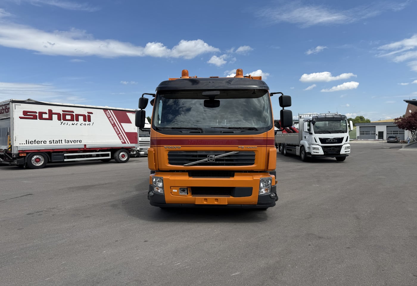 MOTO6625_2934374 vehicle image