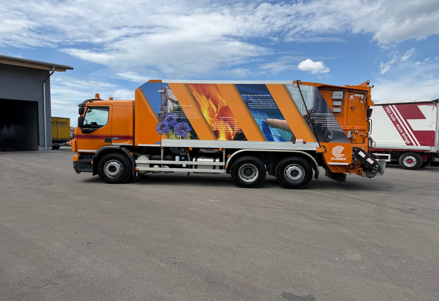 MOTO6625_2934374 vehicle image