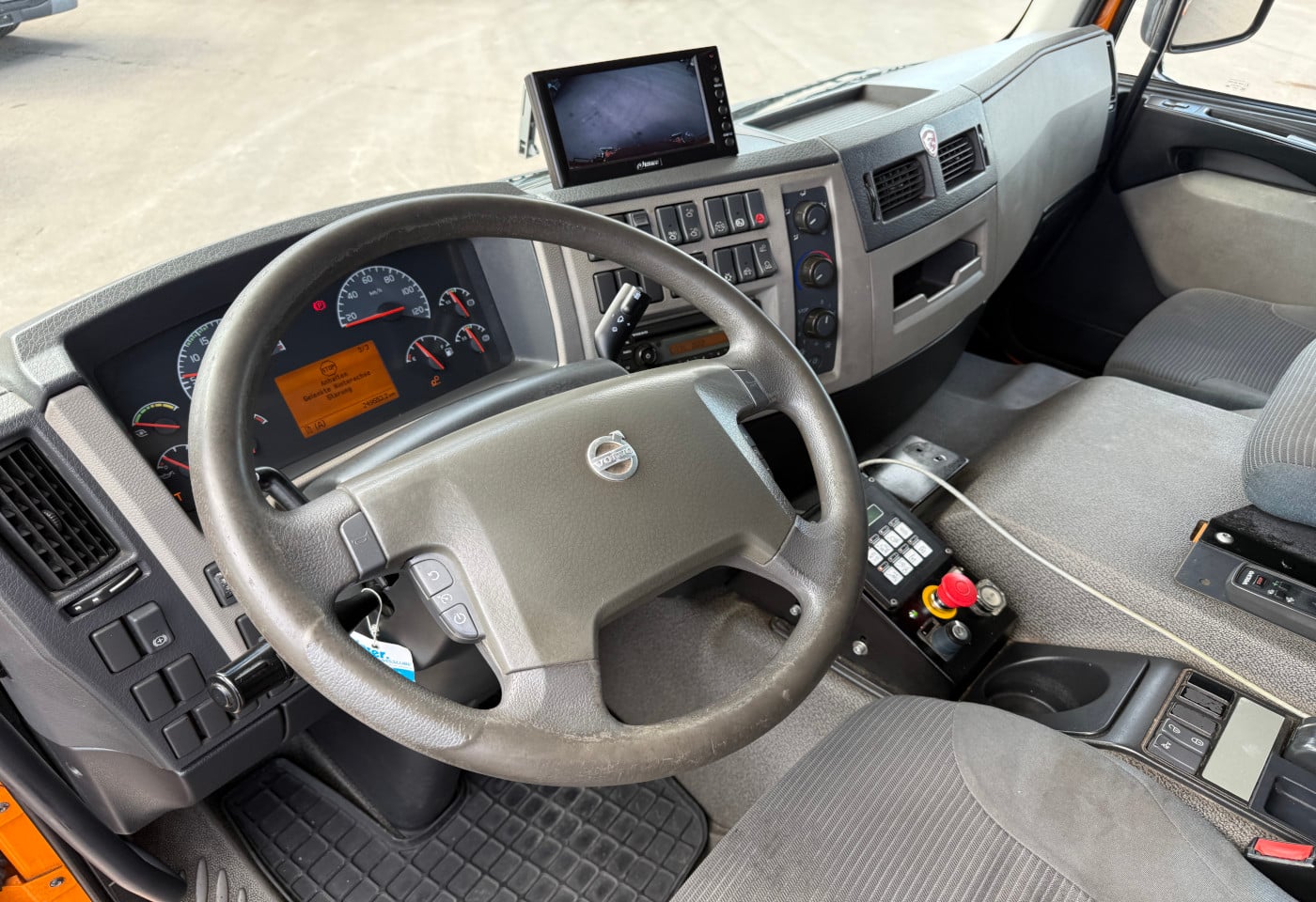 MOTO6625_2934374 vehicle image