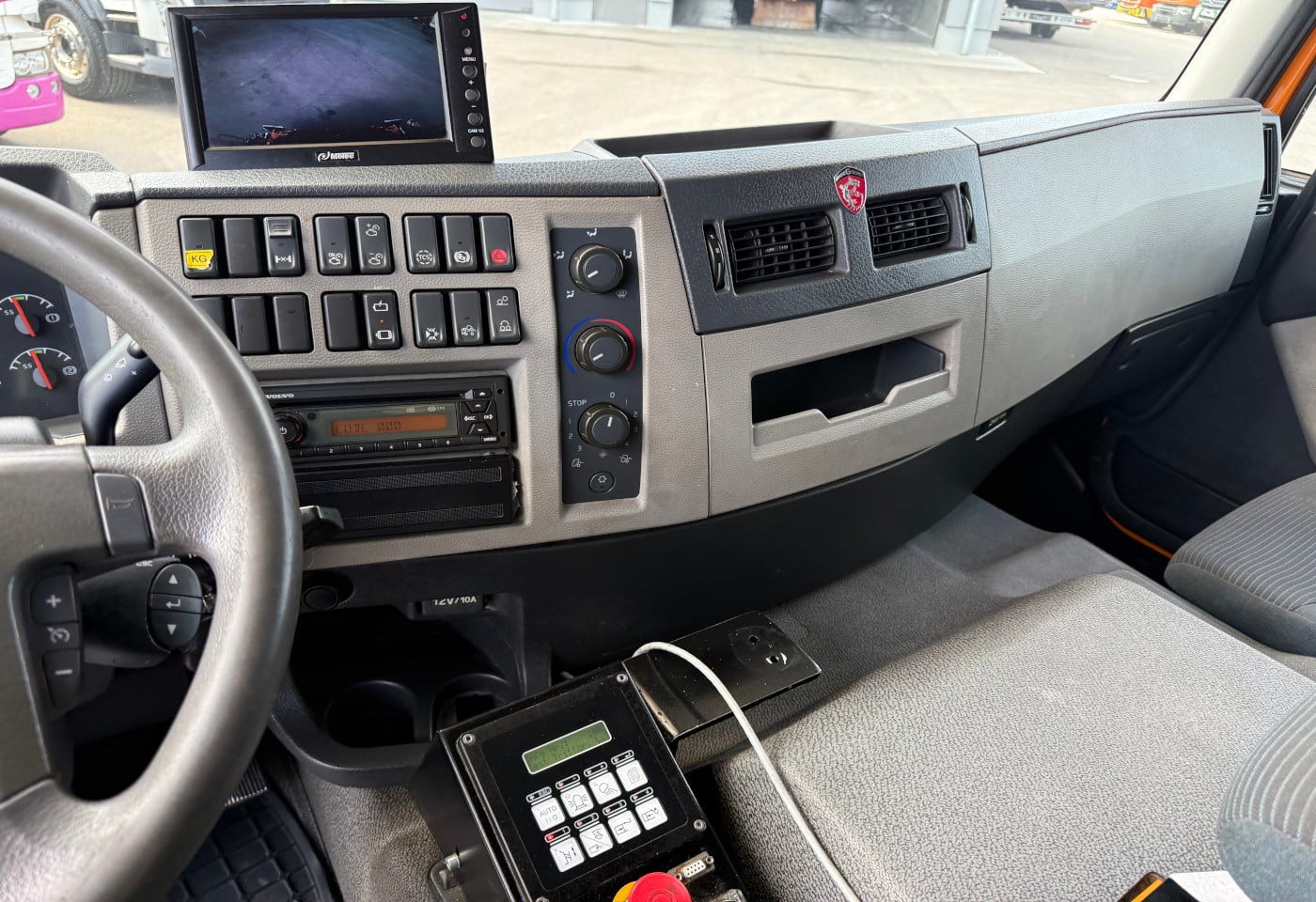 MOTO6625_2934374 vehicle image