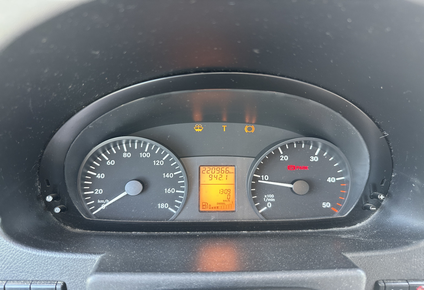 MOTO6625_2906255 vehicle image