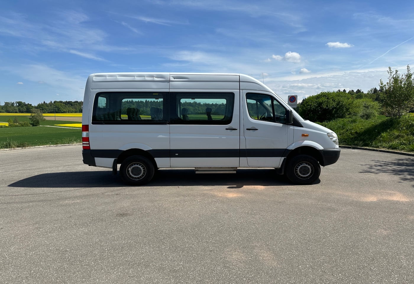 MOTO6625_2906255 vehicle image