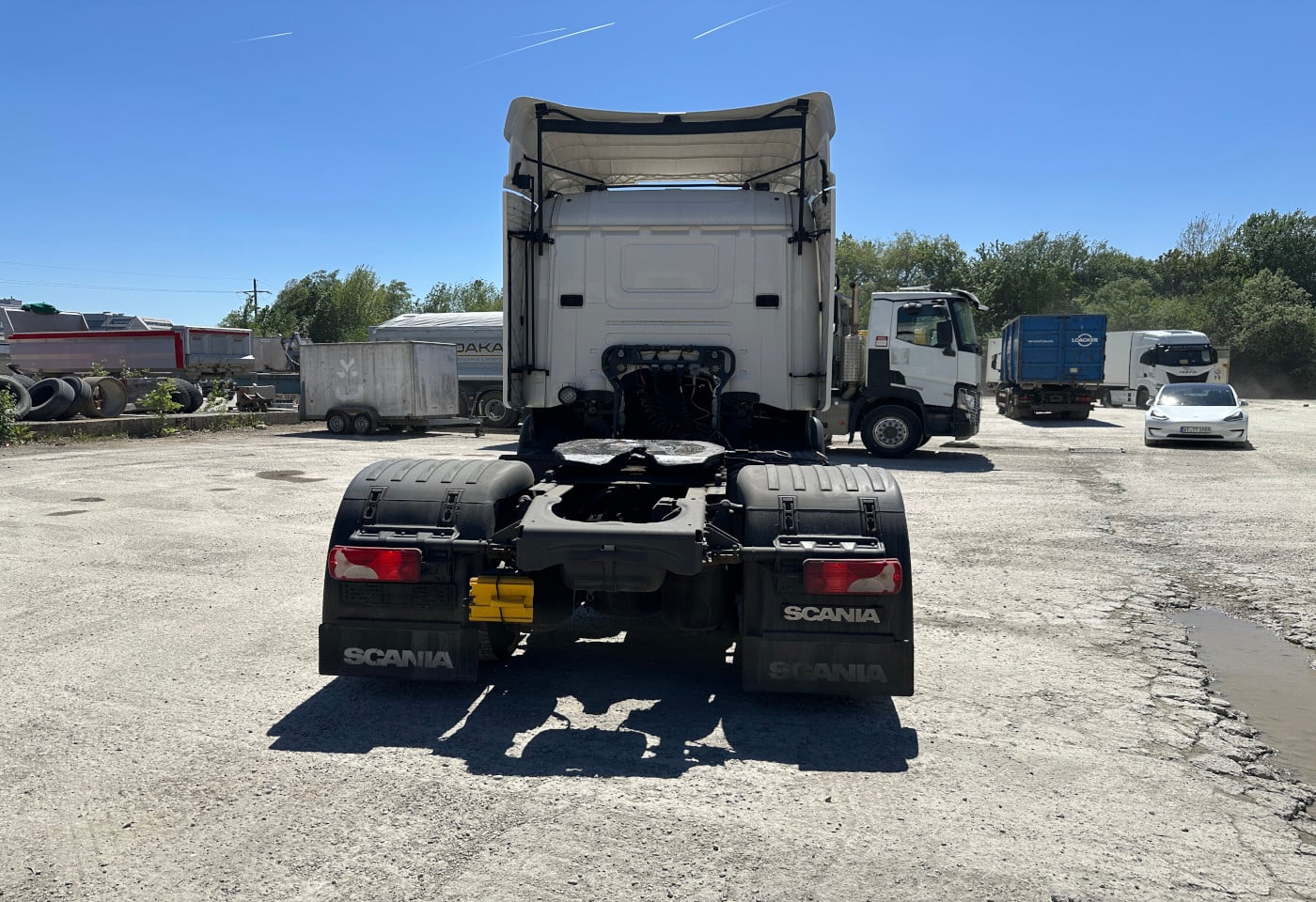 MOTO6625_2906254 vehicle image