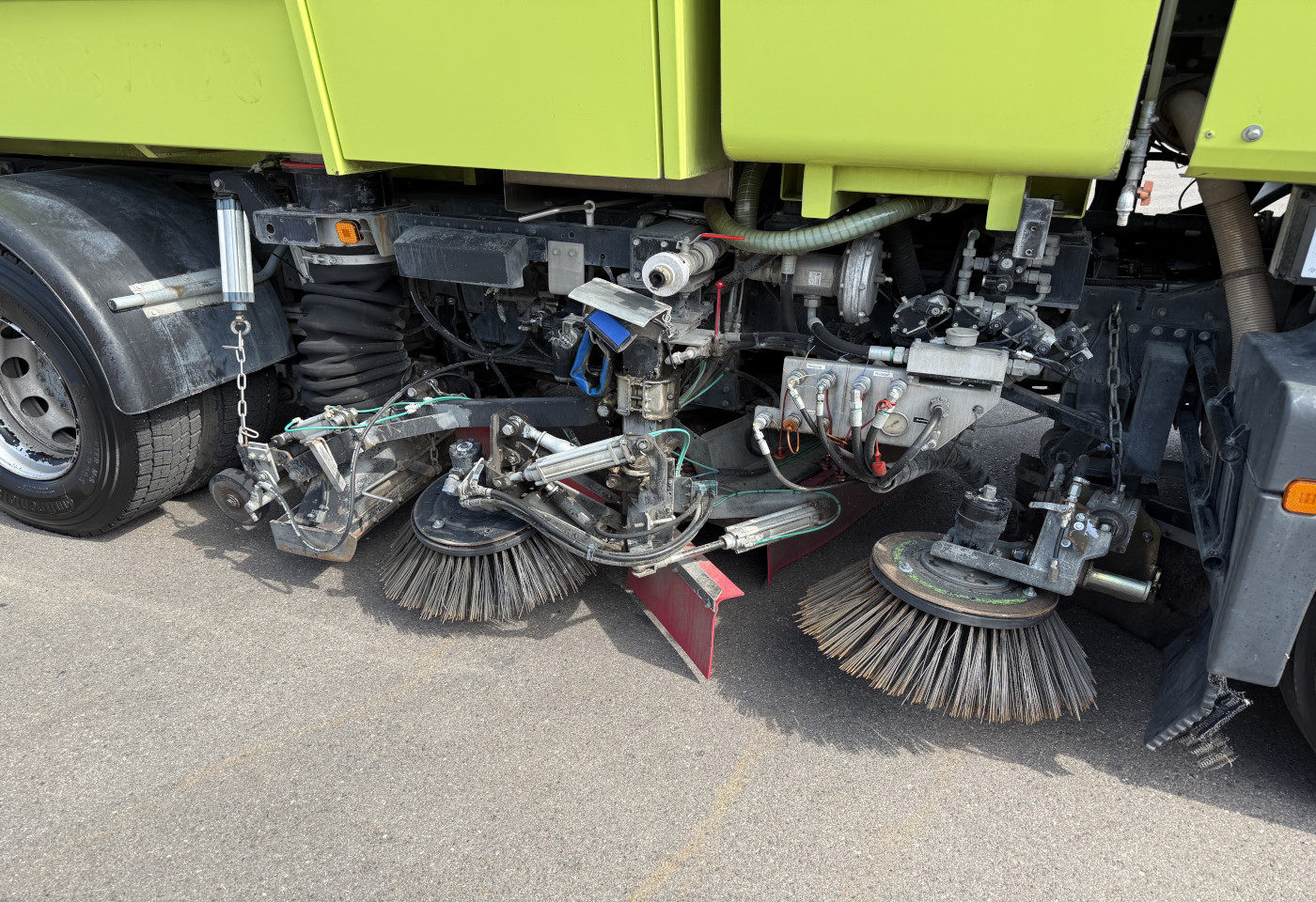MOTO6625_2975567 vehicle image