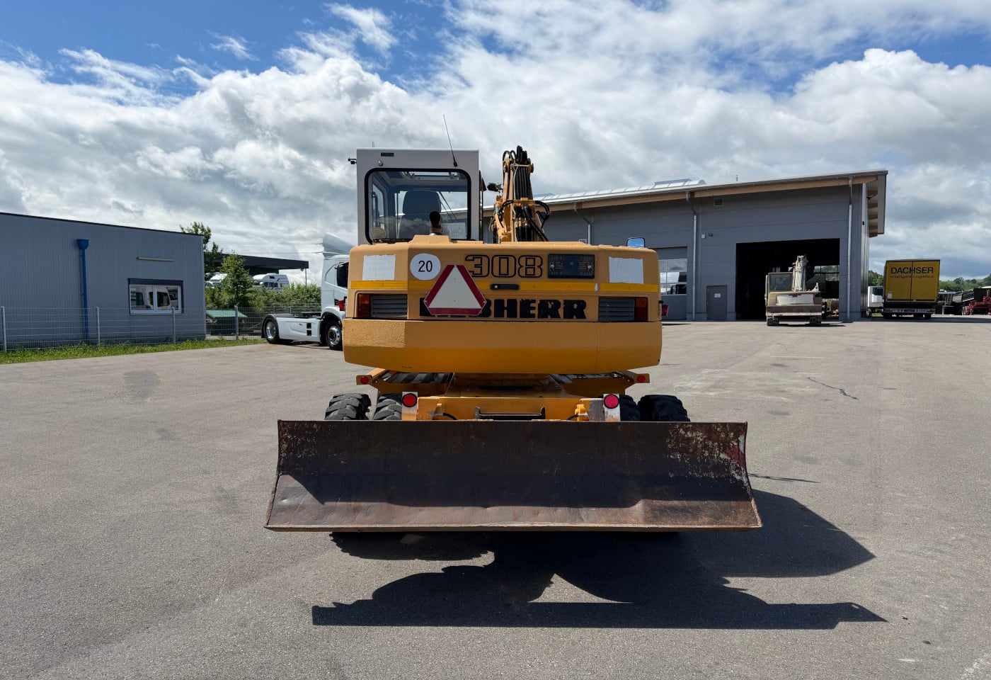 MOTO6625_2935236 vehicle image