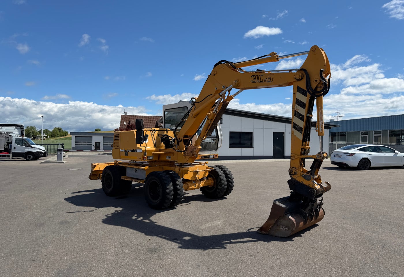MOTO6625_2935236 vehicle image