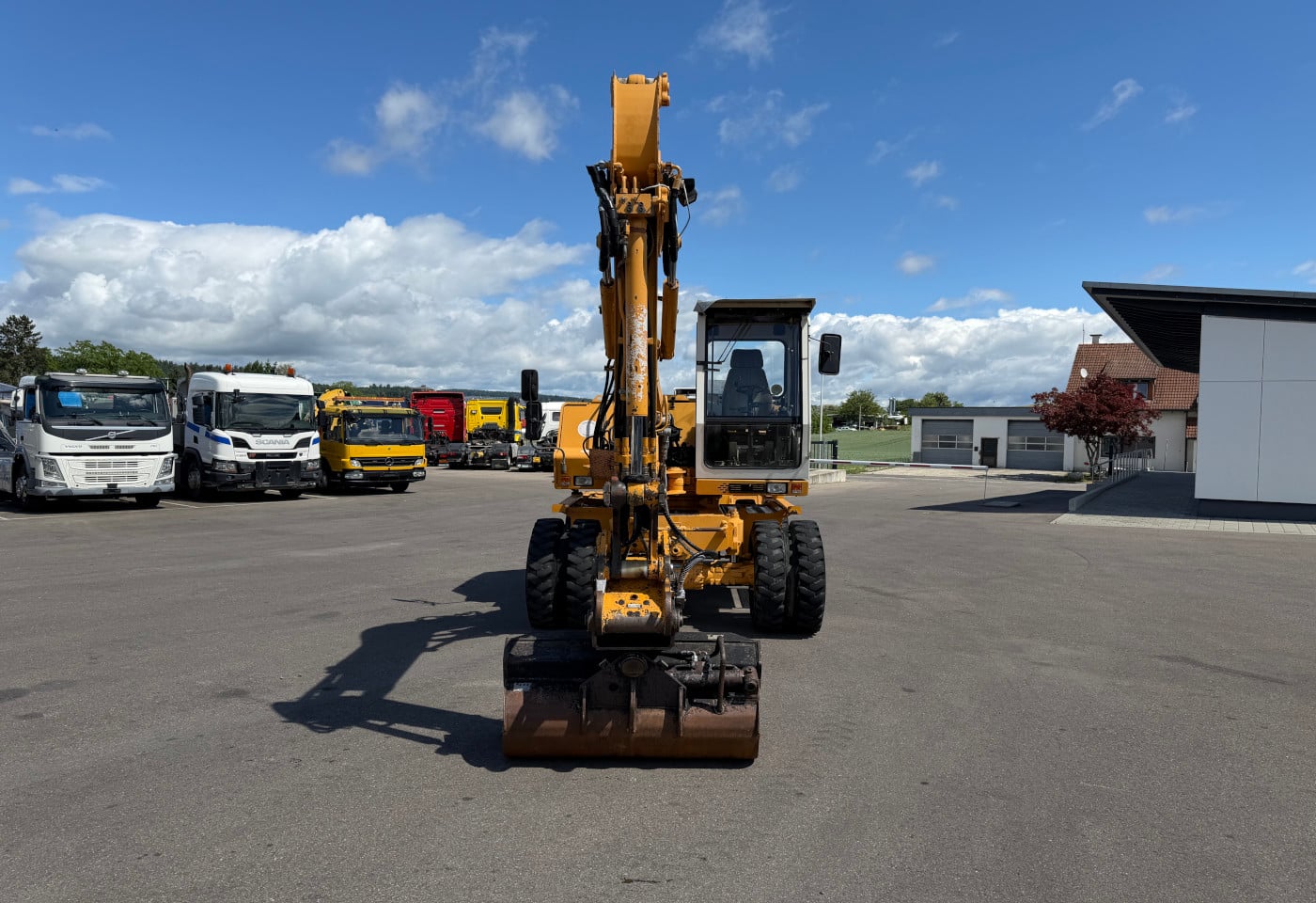 MOTO6625_2935236 vehicle image