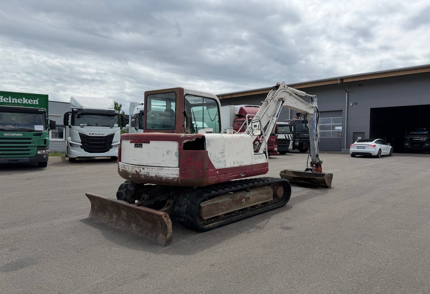 MOTO6625_2937136 vehicle image