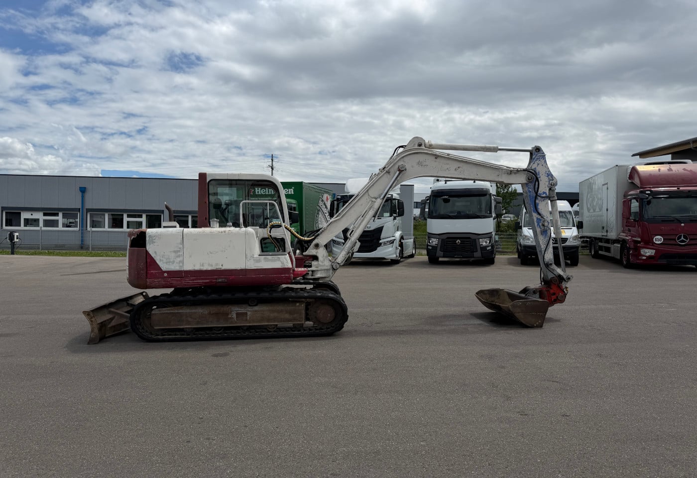 MOTO6625_2937136 vehicle image