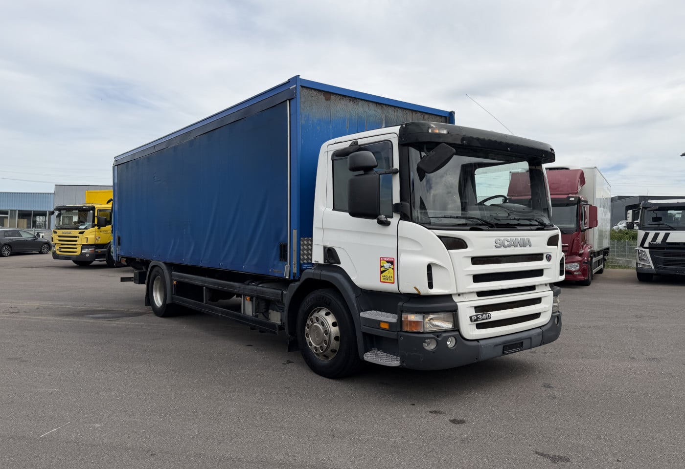 MOTO6625_2938105 vehicle image