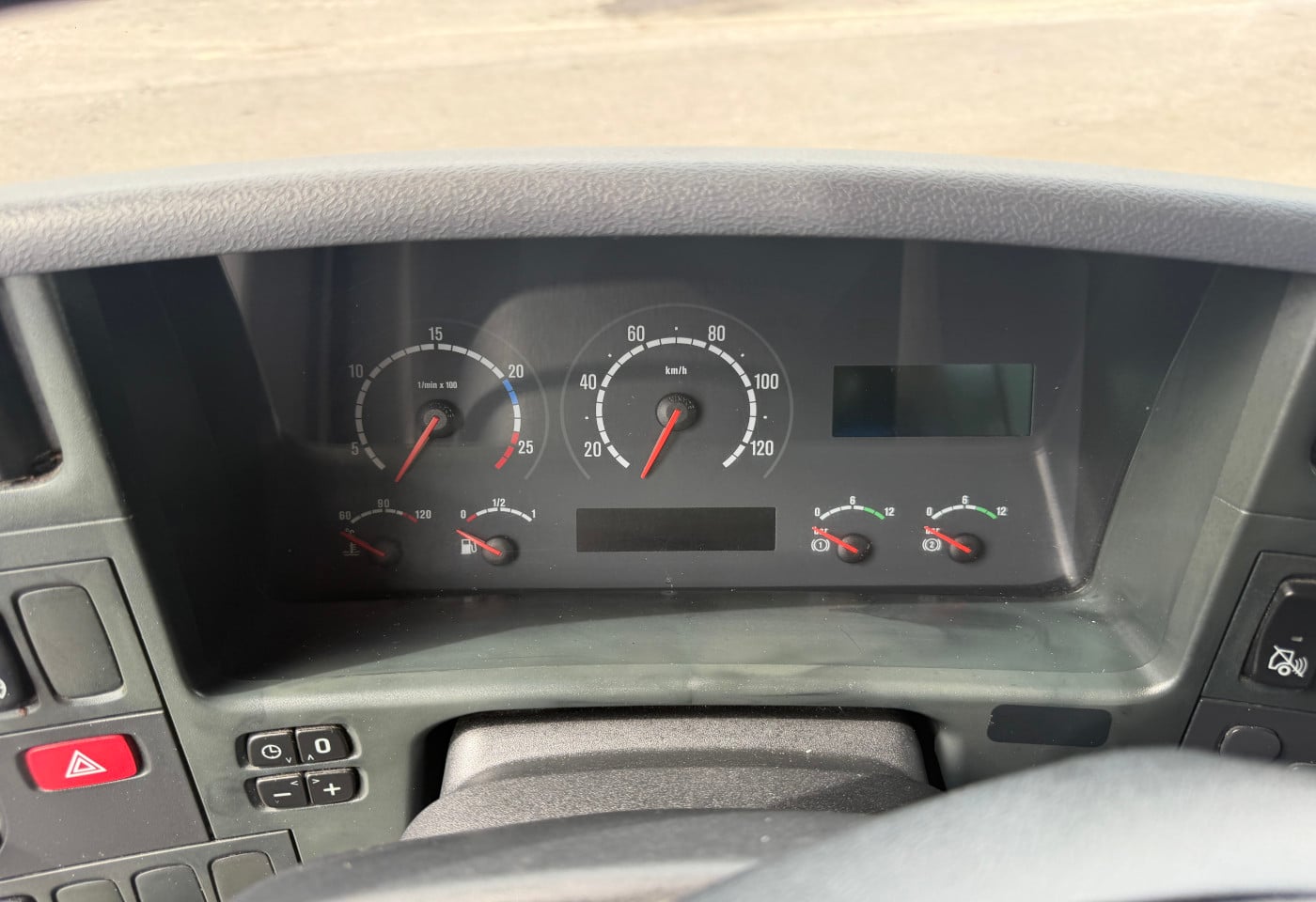 MOTO6625_2938105 vehicle image