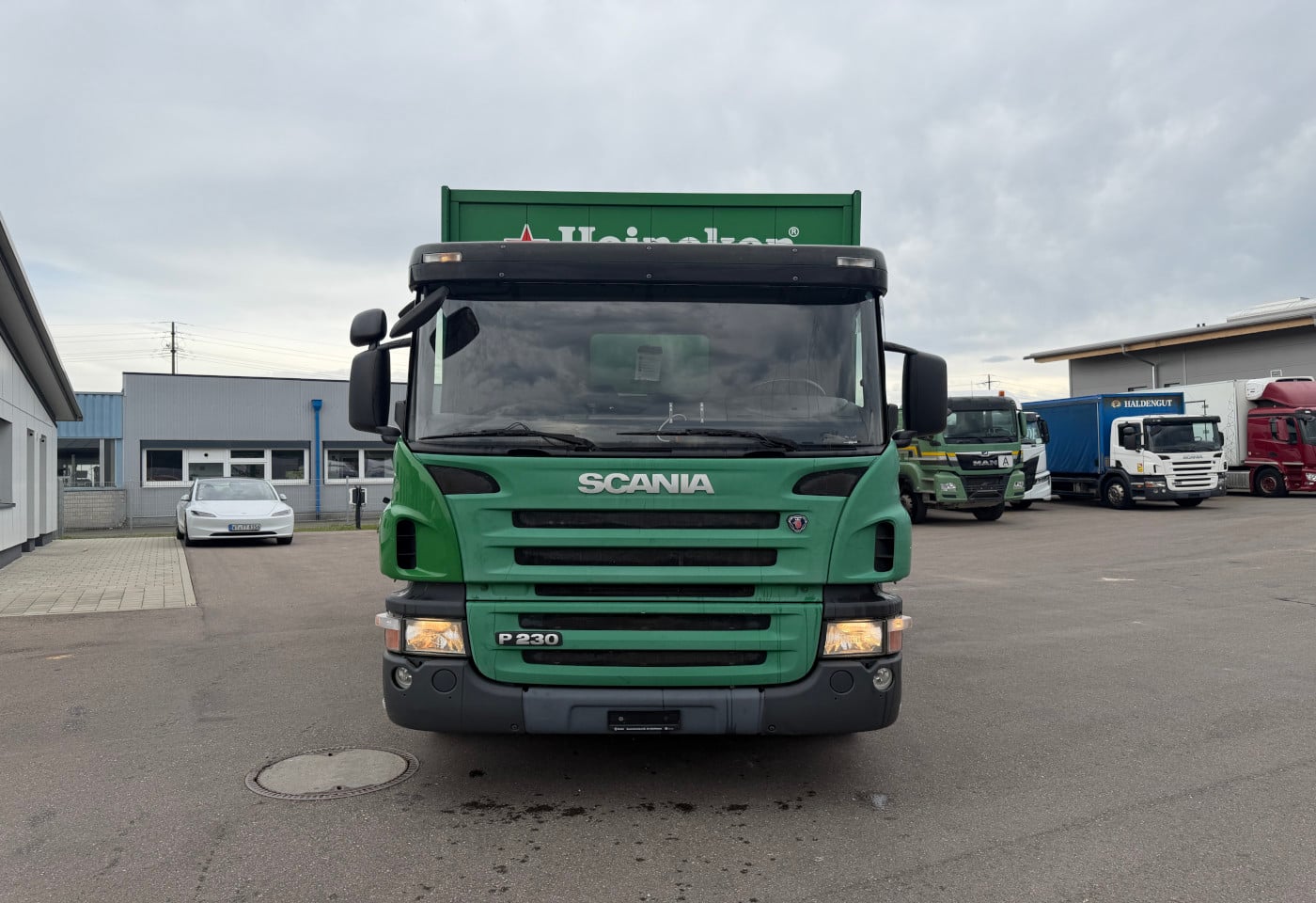 MOTO6625_2939333 vehicle image