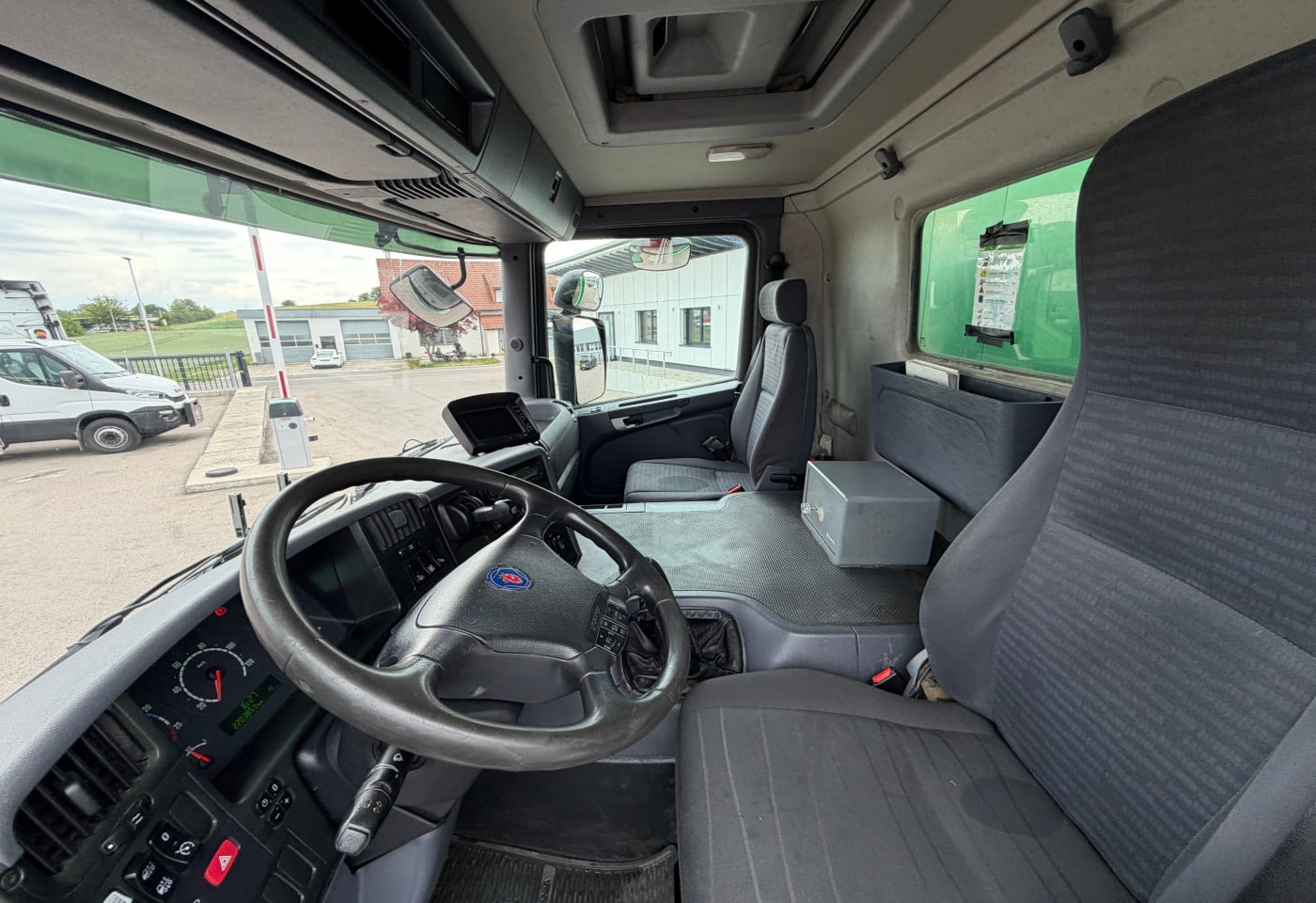 MOTO6625_2939333 vehicle image