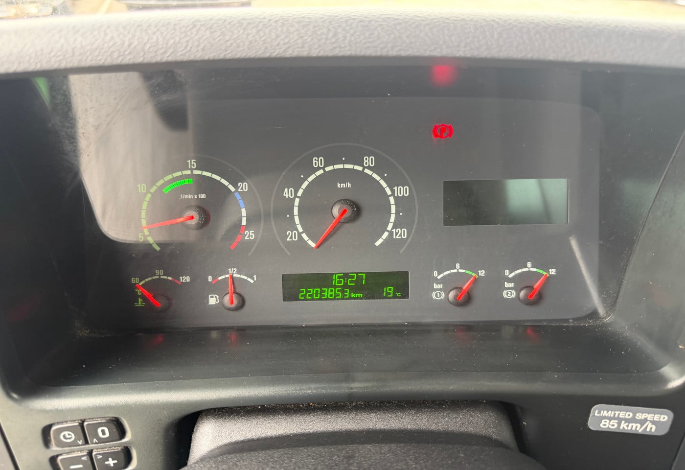 MOTO6625_2939333 vehicle image