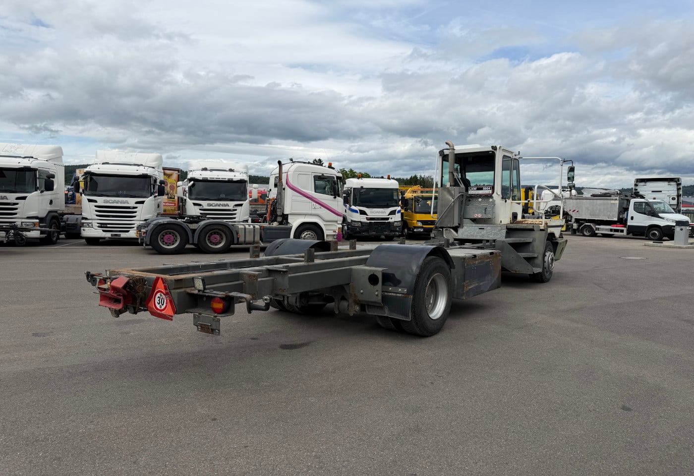 MOTO6625_2938245 vehicle image