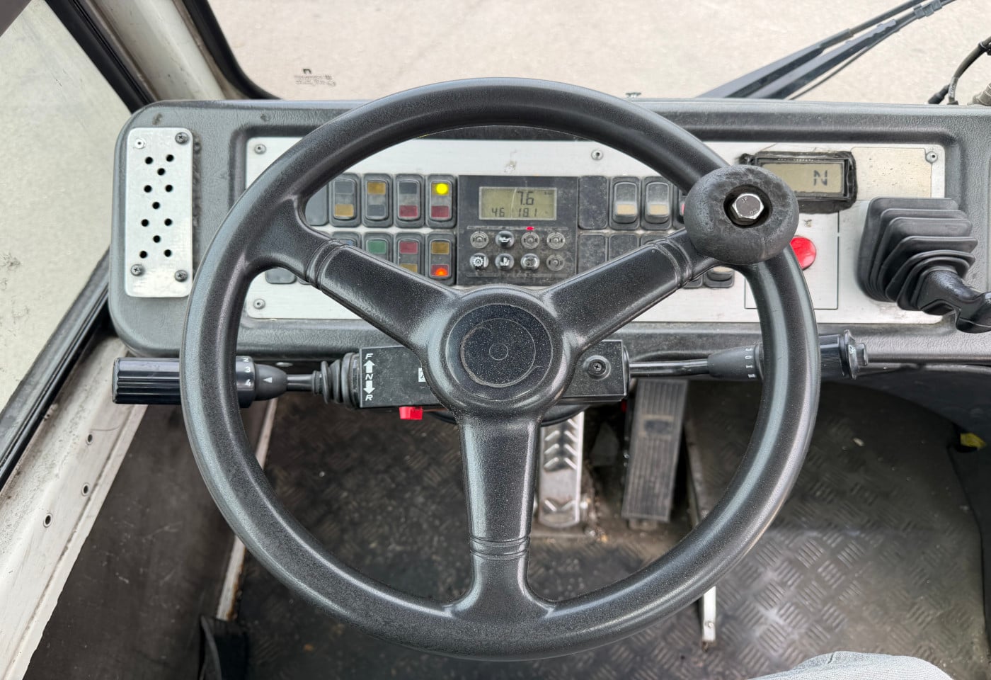 MOTO6625_2938245 vehicle image