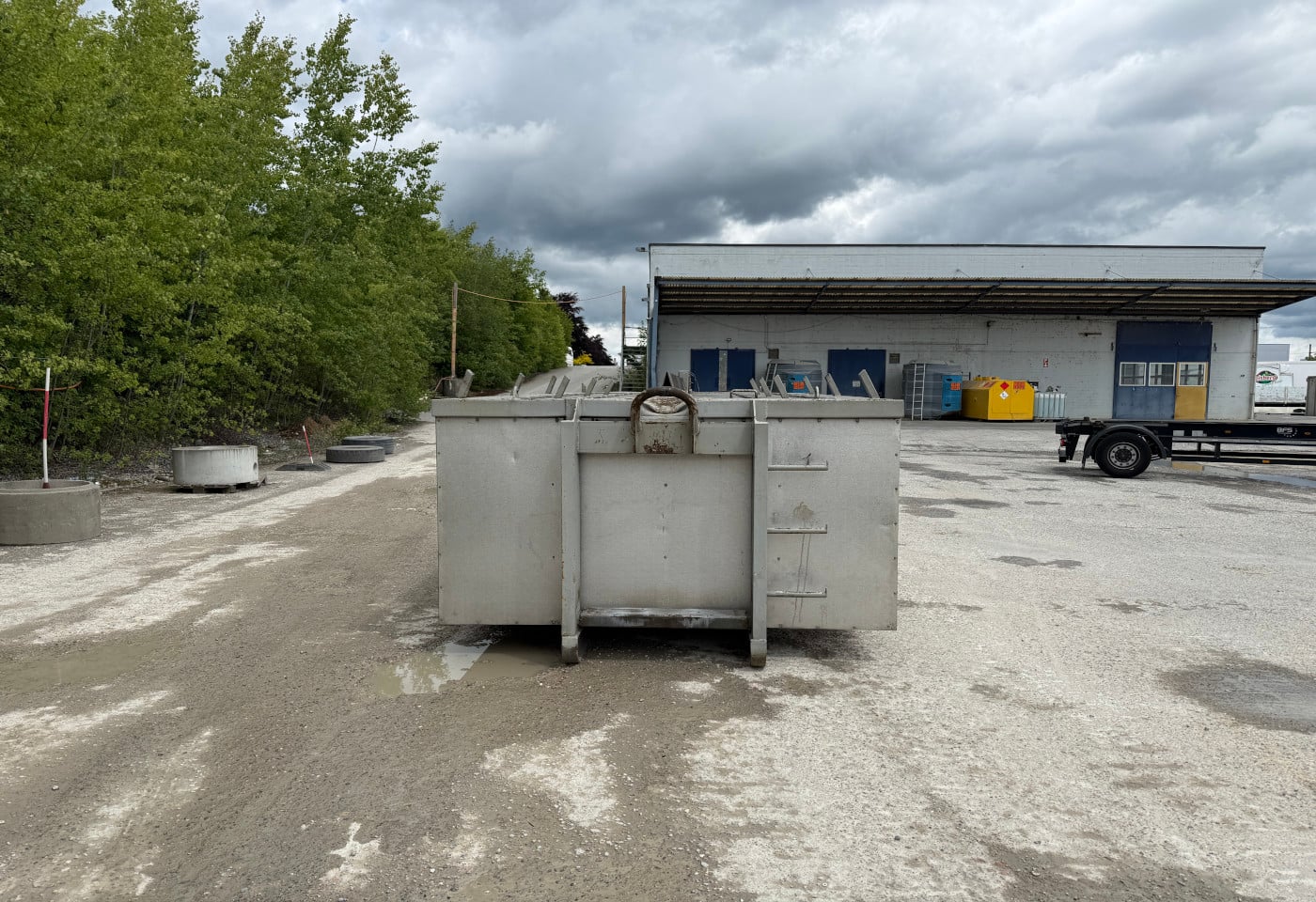 MOTO6625_2931689 vehicle image