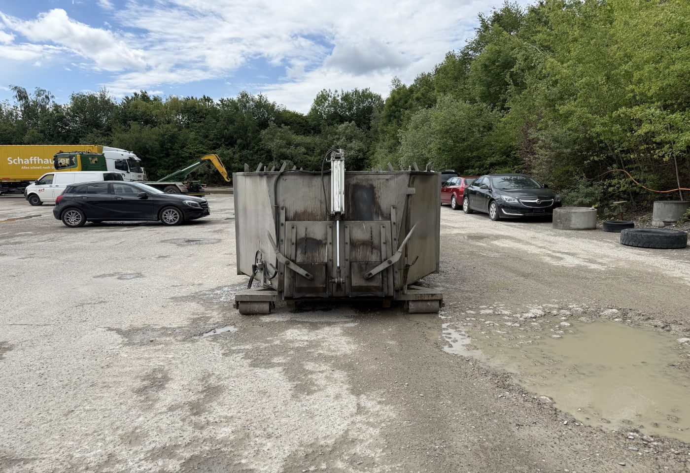 MOTO6625_2931689 vehicle image