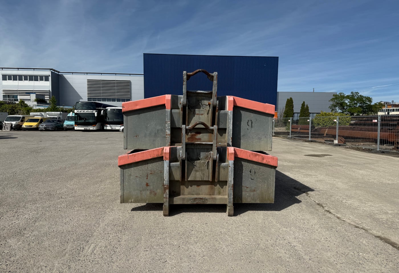 MOTO6625_2933256 vehicle image