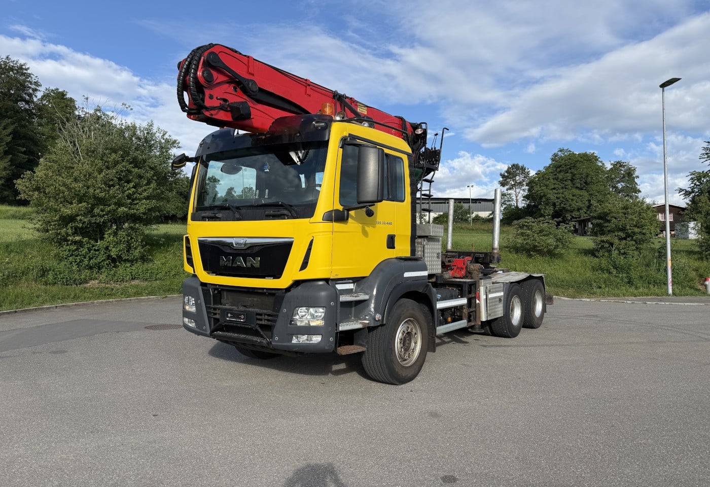 MOTO6625_2930729 vehicle image