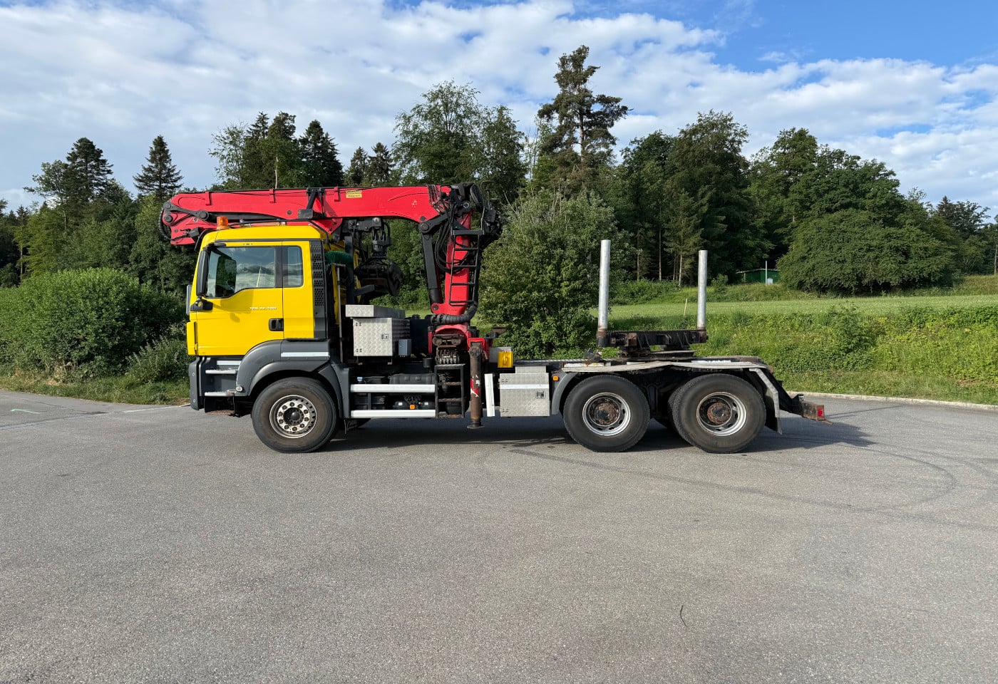 MOTO6625_2930729 vehicle image