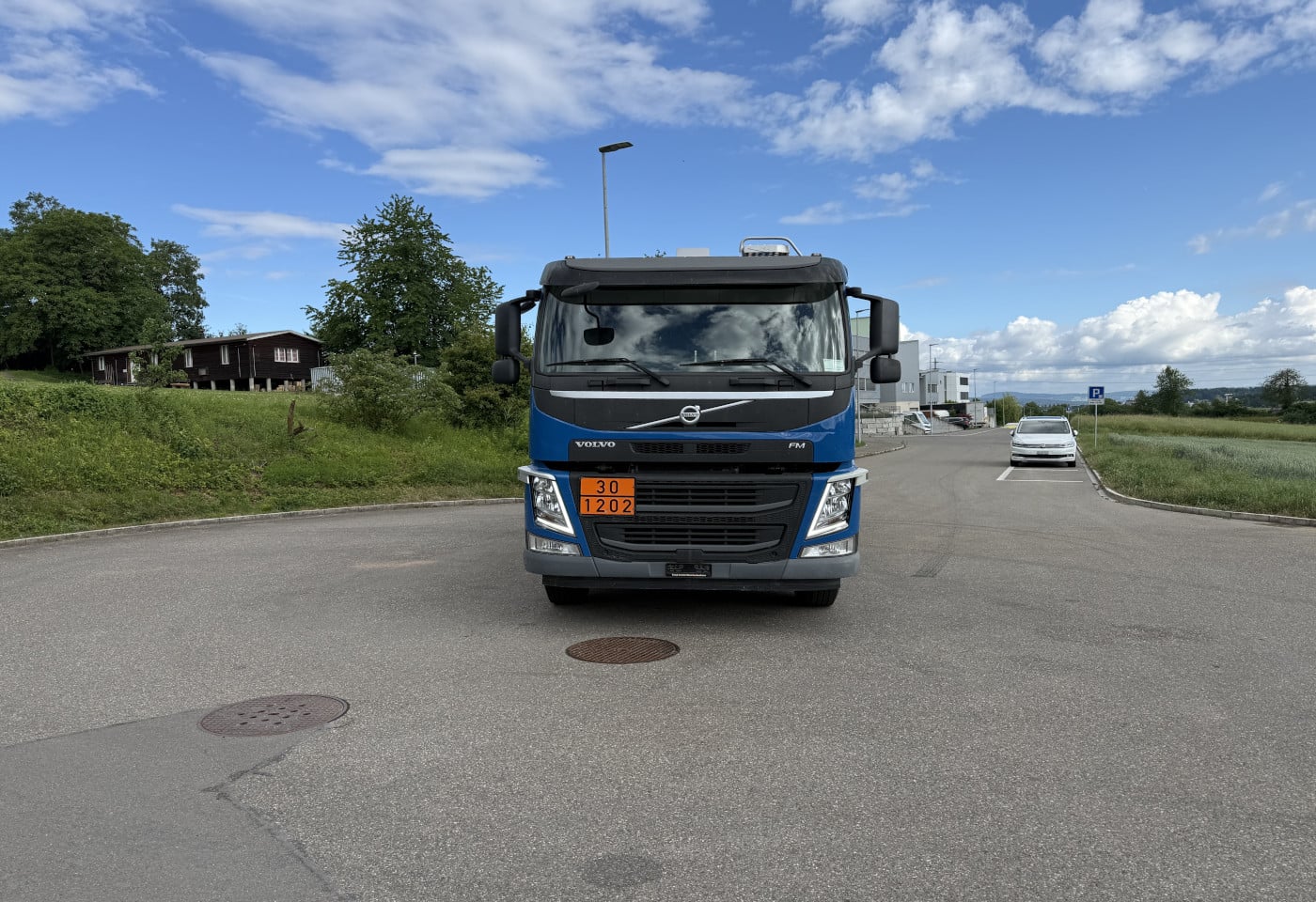 MOTO6625_2932074 vehicle image