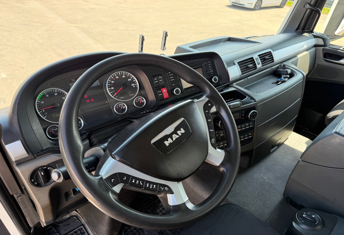 MOTO6625_2933322 vehicle image