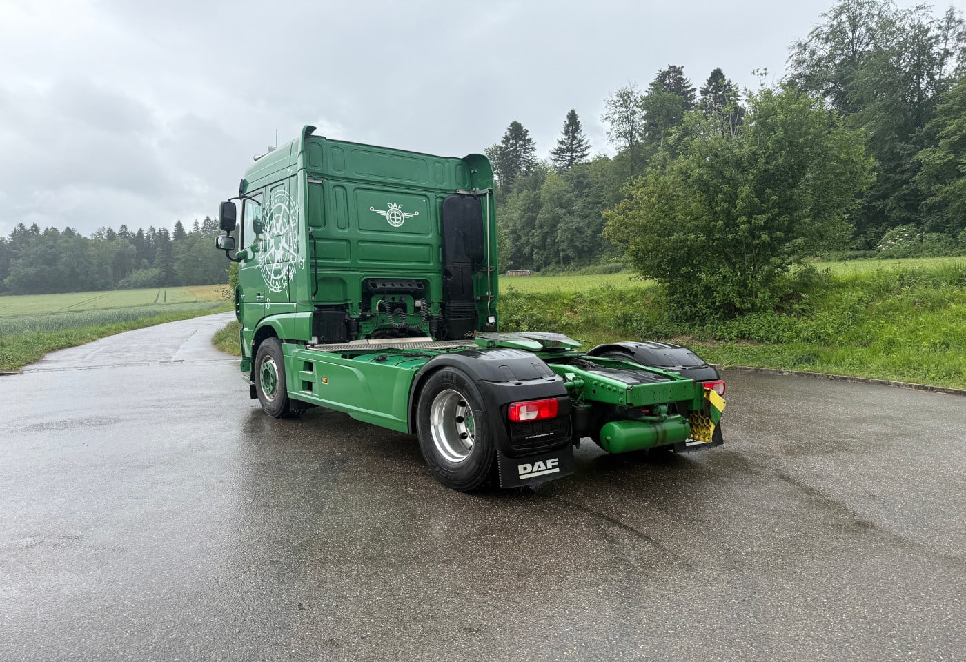 MOTO6625_2933993 vehicle image