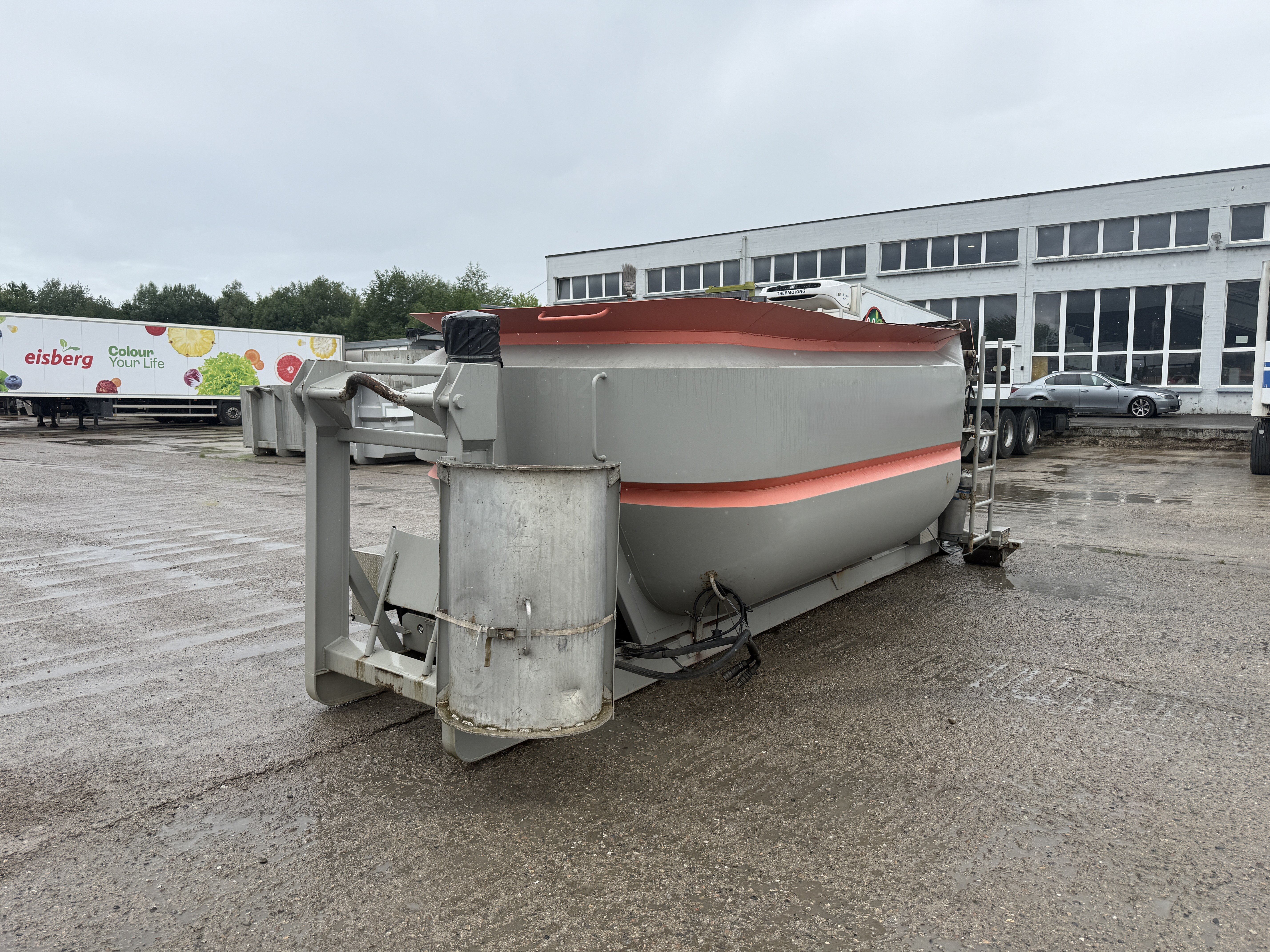 MOTO6625_2934194 vehicle image