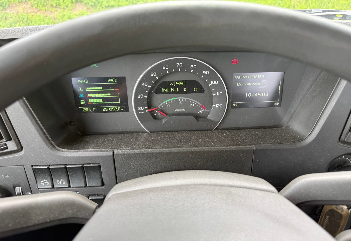 MOTO6625_2937069 vehicle image