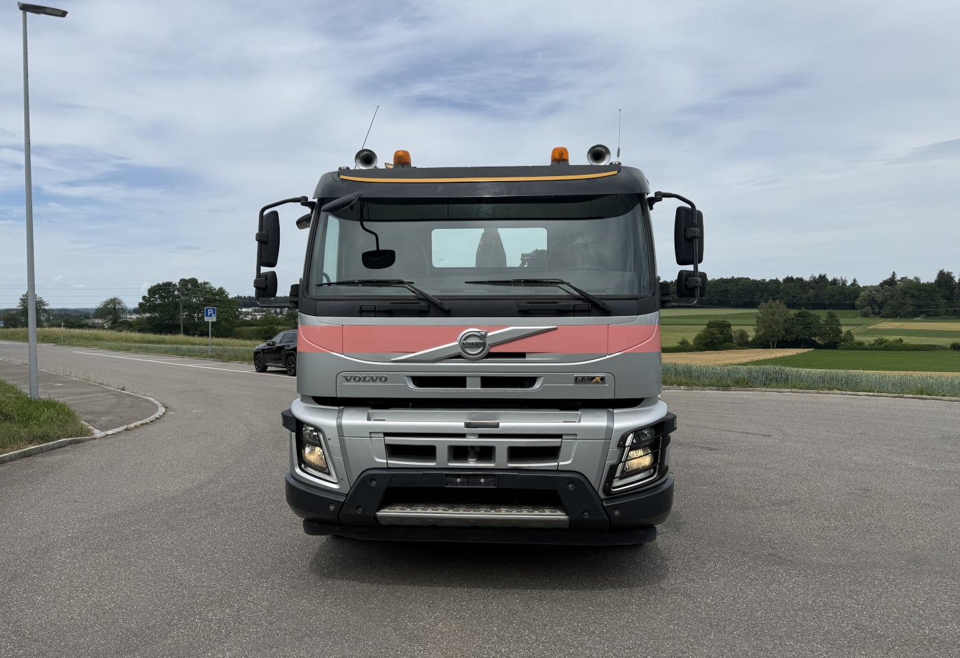 MOTO6625_2937069 vehicle image
