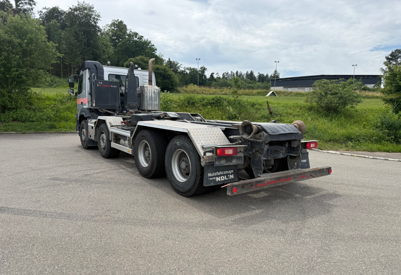 MOTO6625_2937069 vehicle image