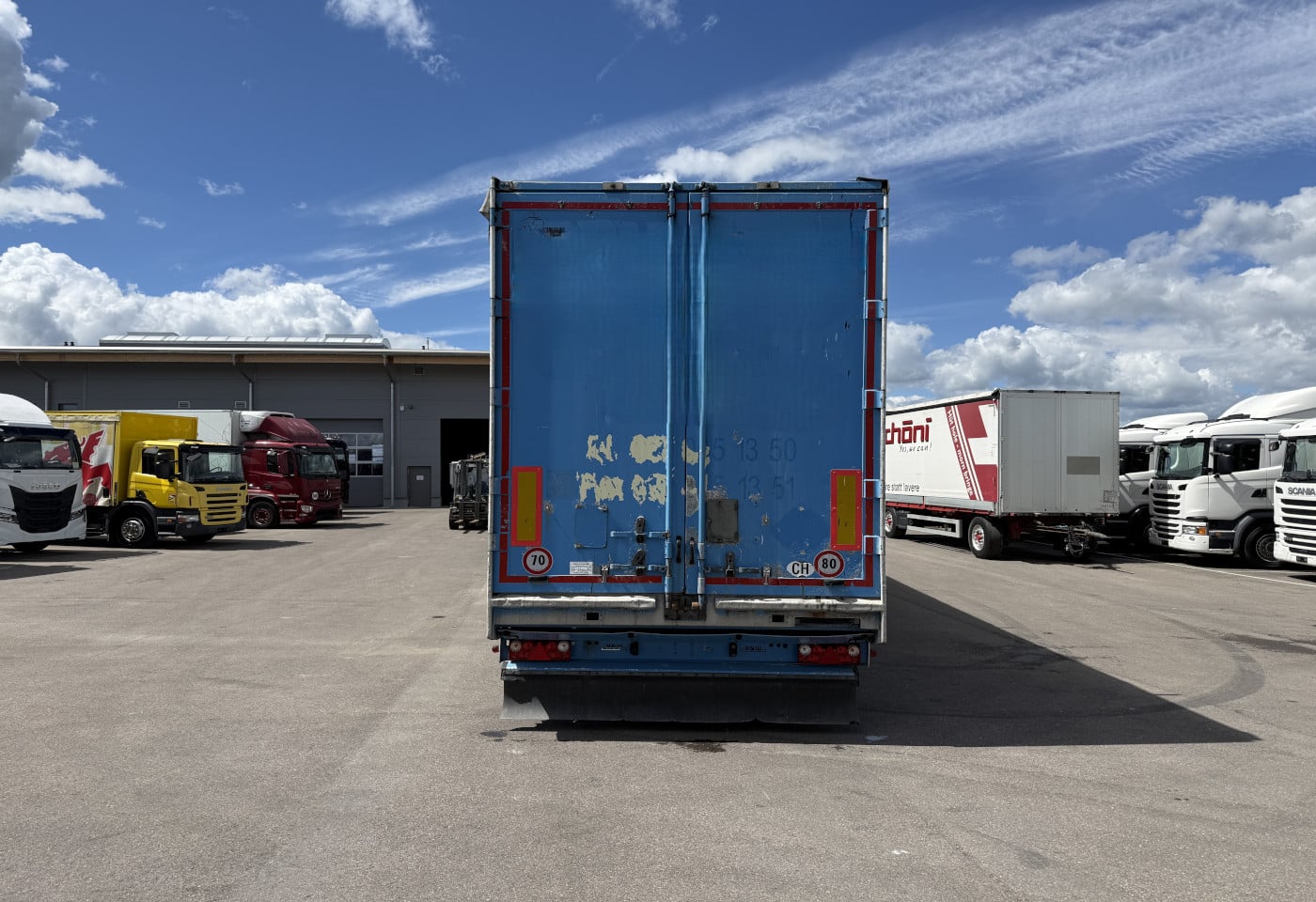 MOTO6625_2941475 vehicle image