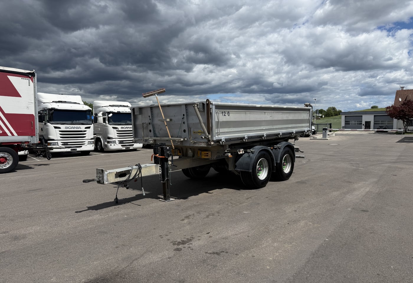 MOTO6625_2941258 vehicle image