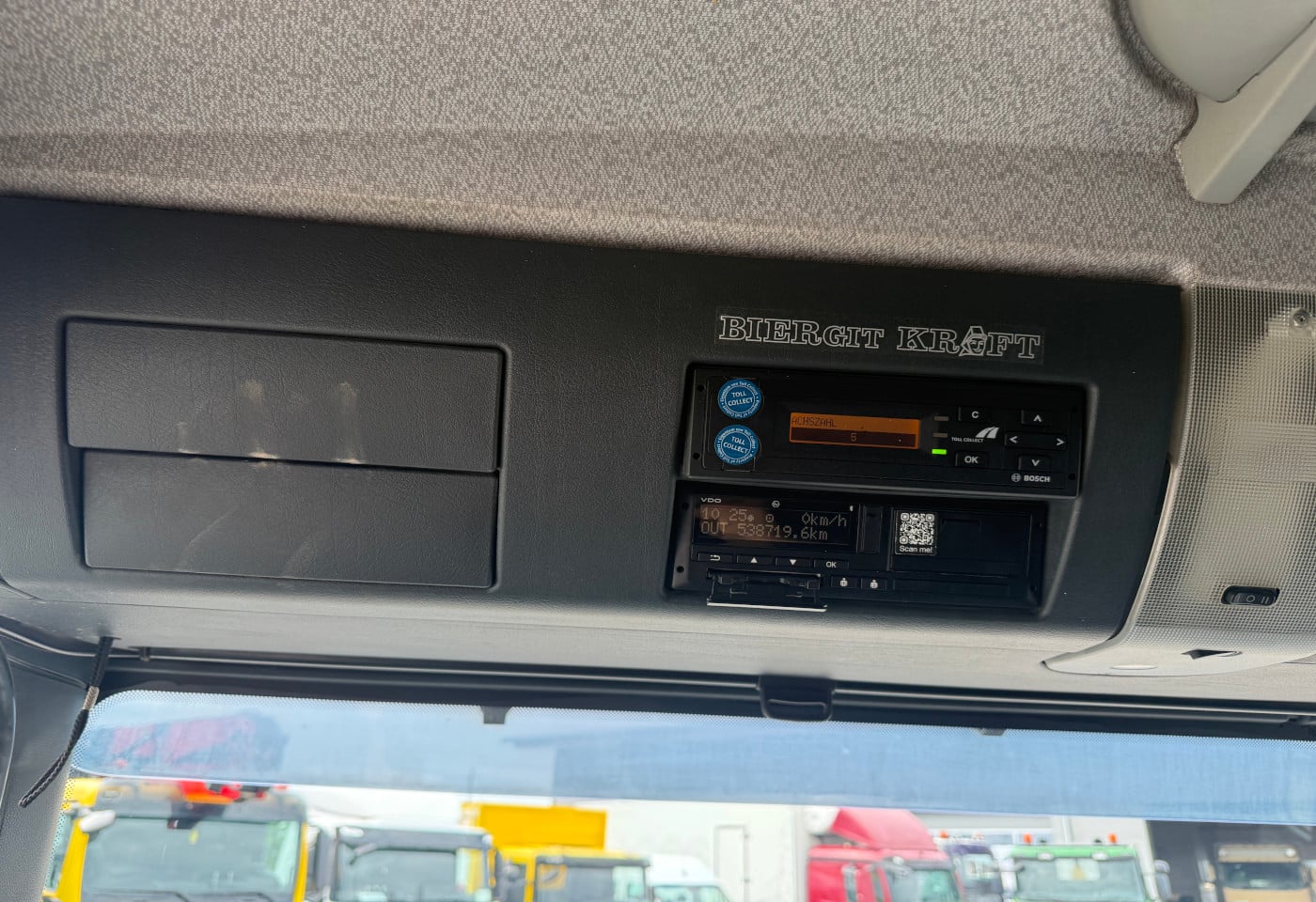 MOTO6625_2945568 vehicle image