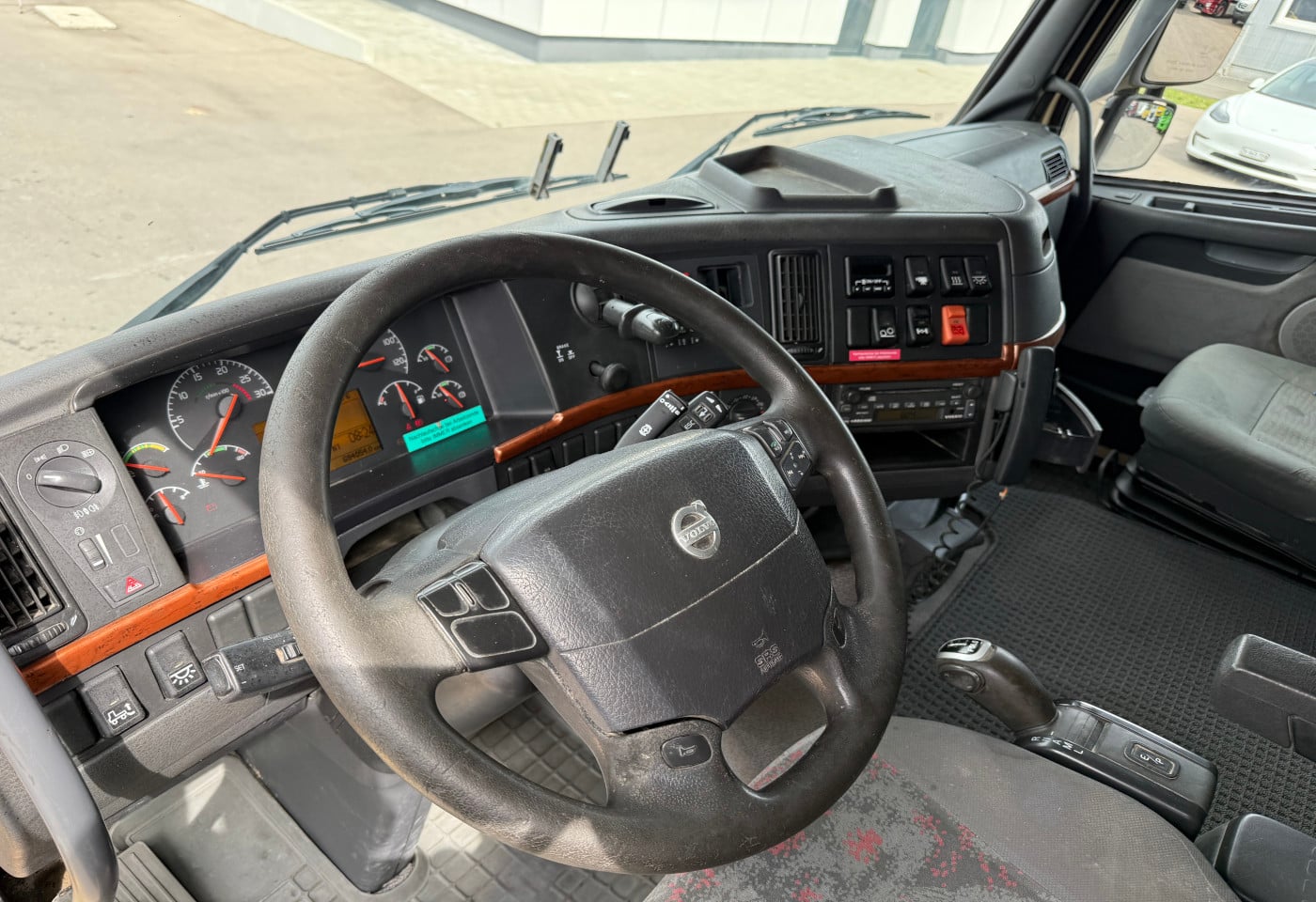 MOTO6625_2944226 vehicle image