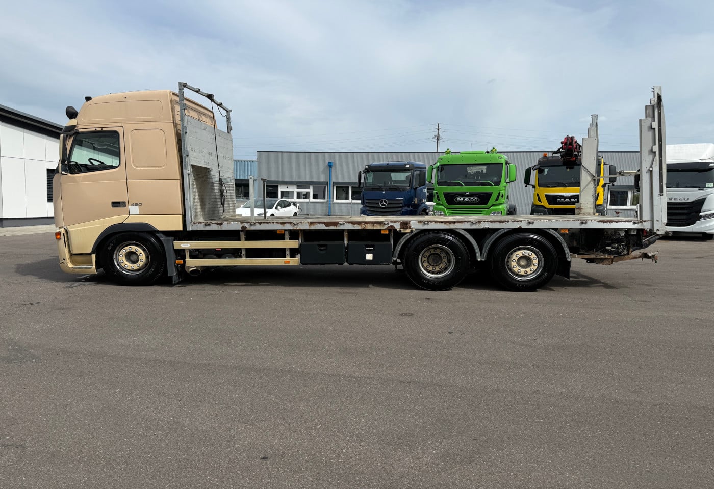 MOTO6625_2944226 vehicle image