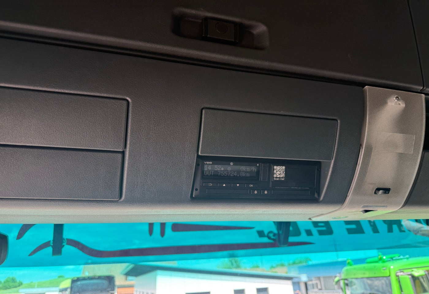 MOTO6625_2948638 vehicle image