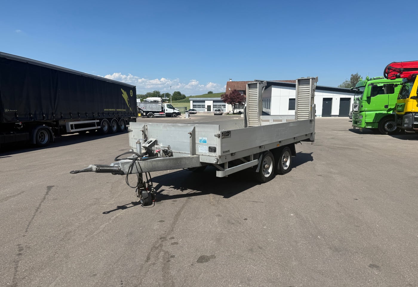 MOTO6625_2946548 vehicle image
