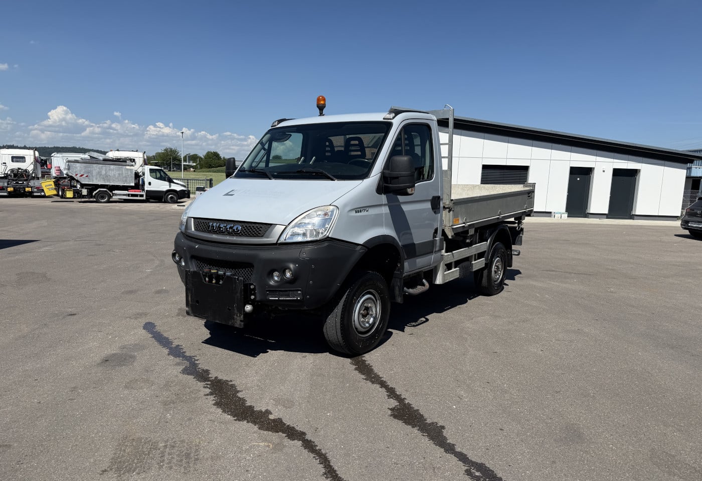 MOTO6625_2949288 vehicle image