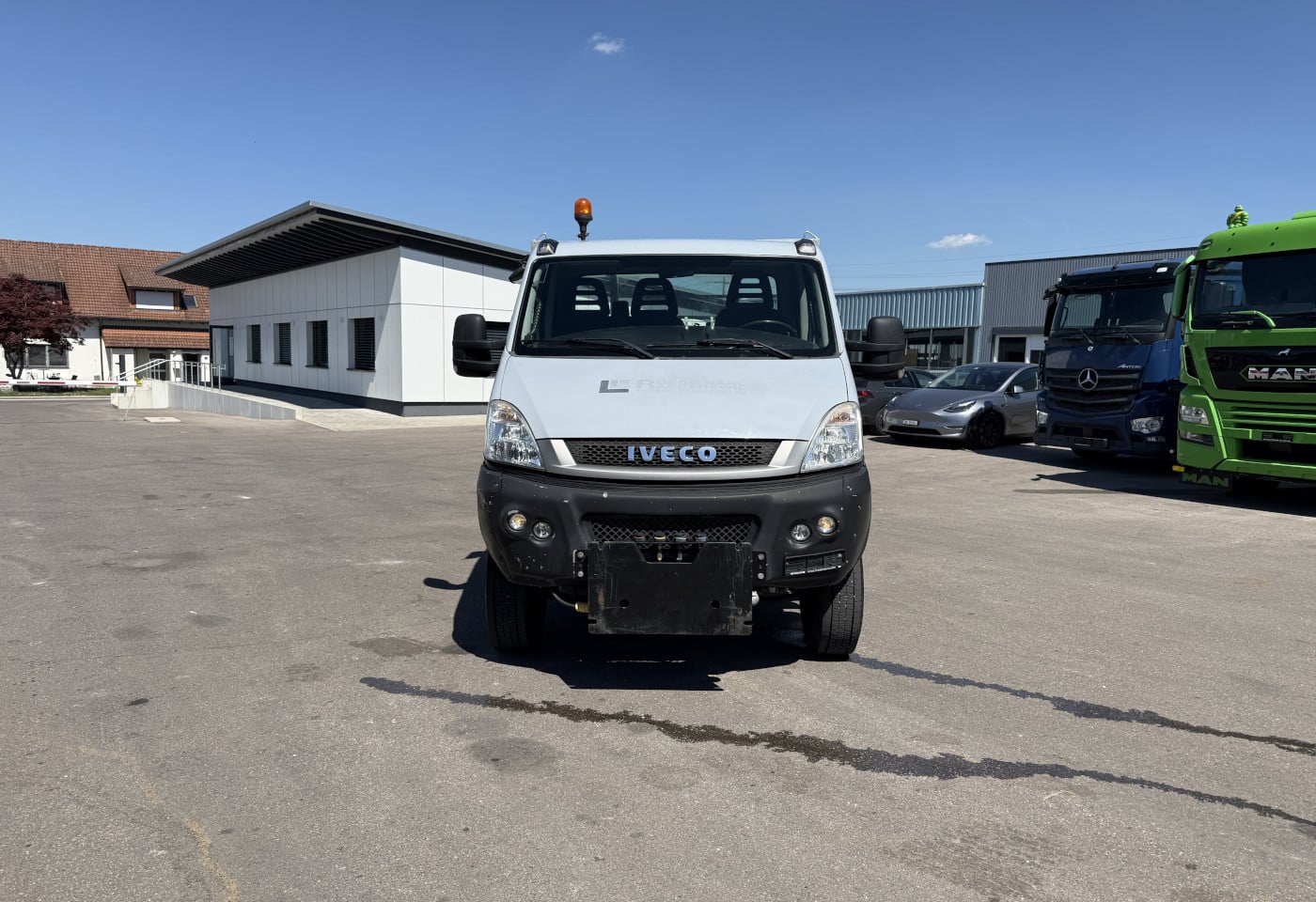 MOTO6625_2949288 vehicle image