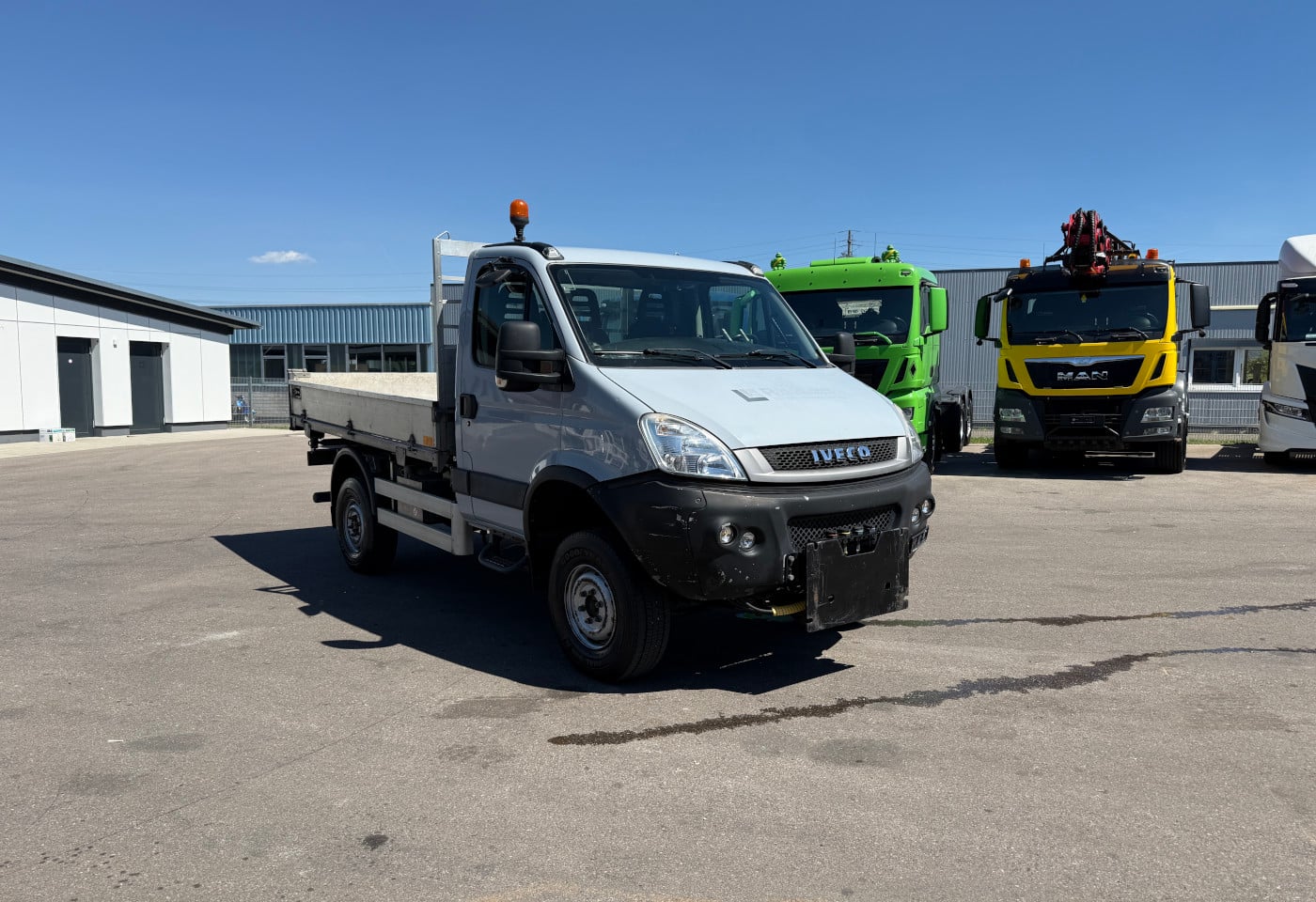 MOTO6625_2949288 vehicle image