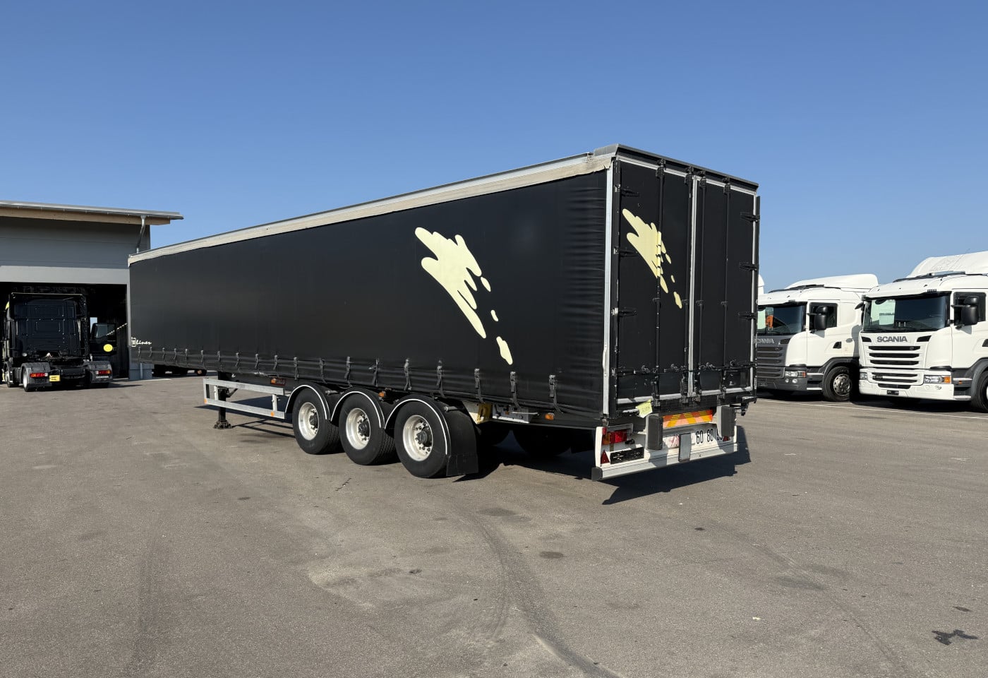 MOTO6625_2950762 vehicle image