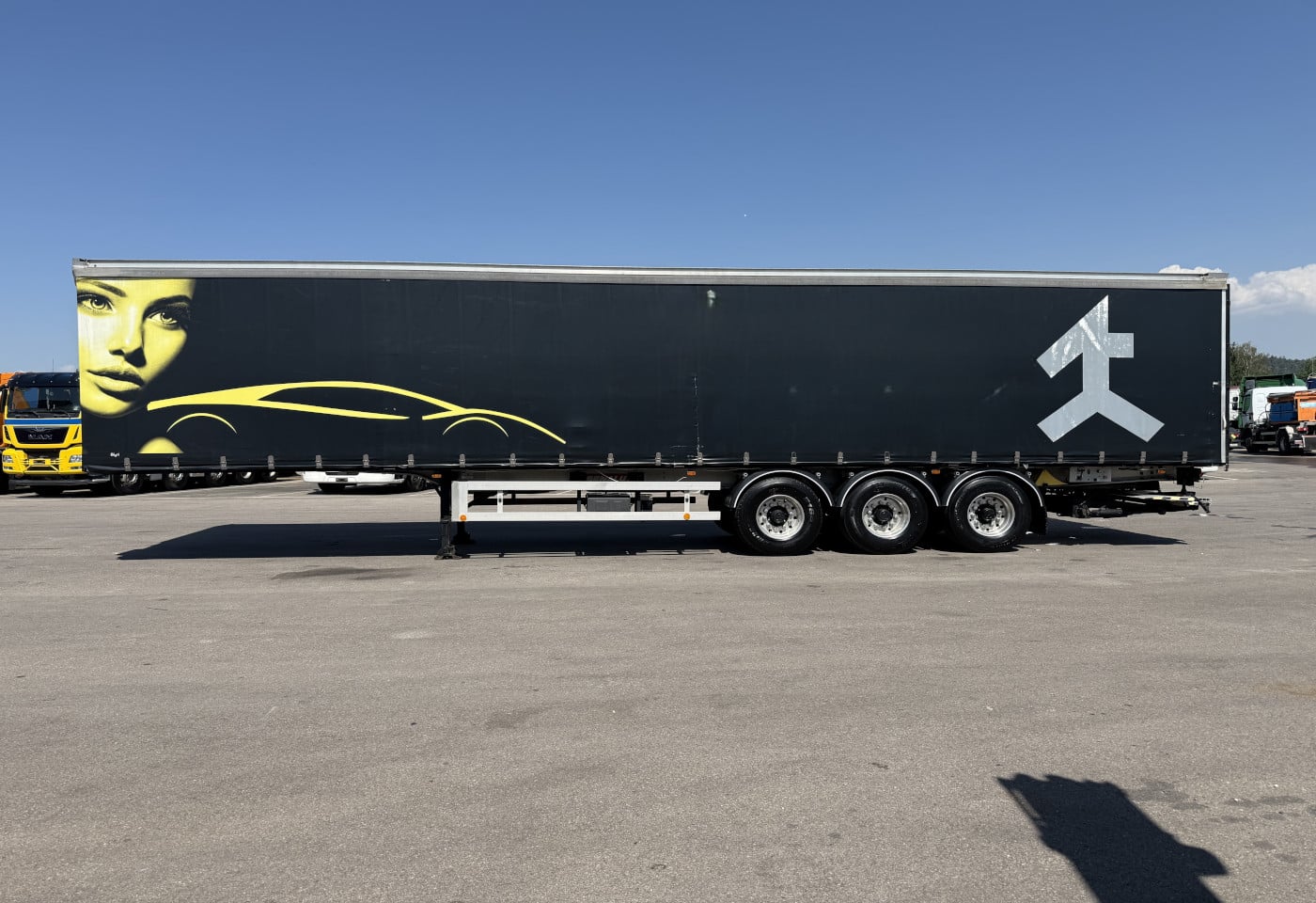 MOTO6625_2951036 vehicle image