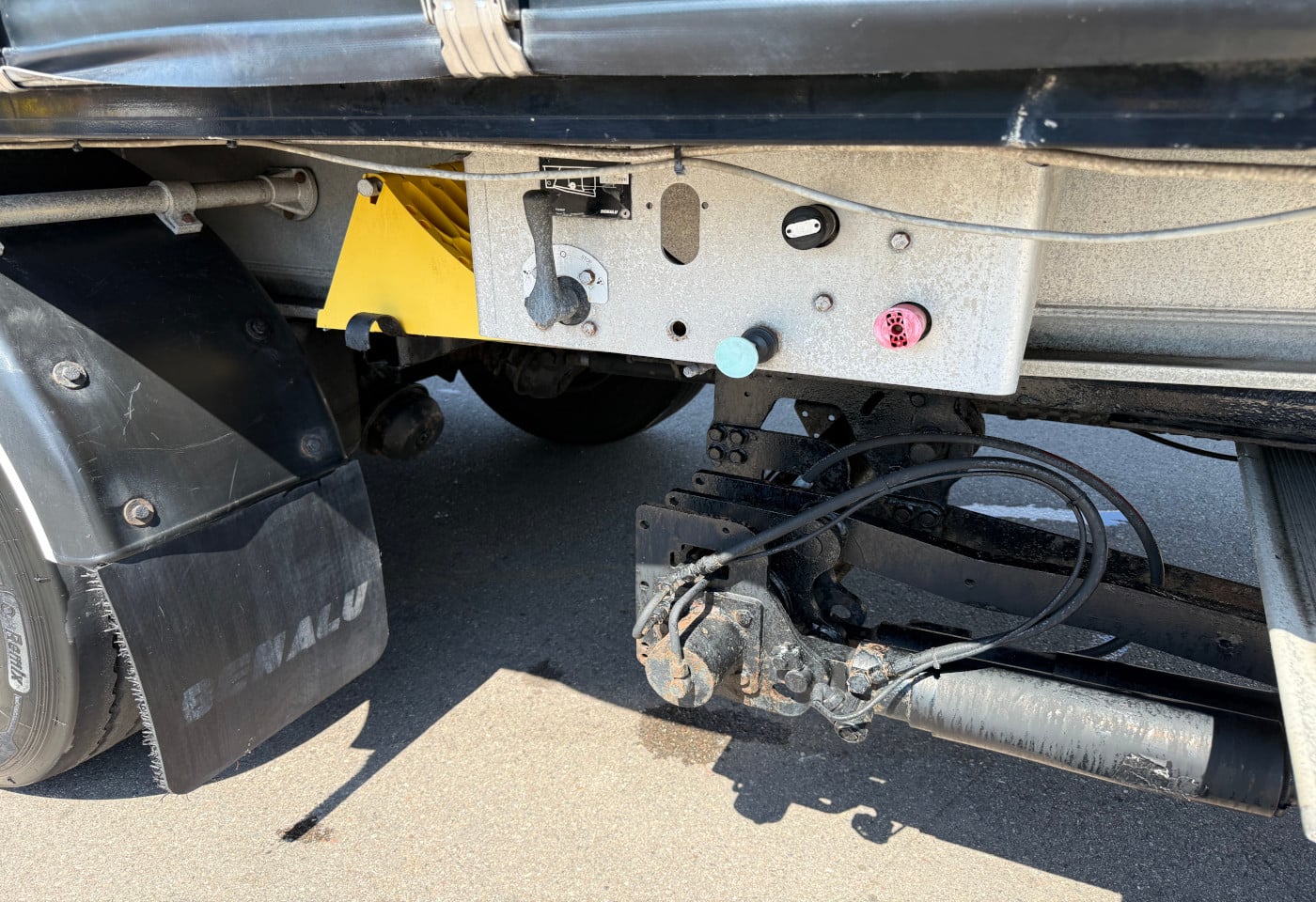 MOTO6625_2951036 vehicle image