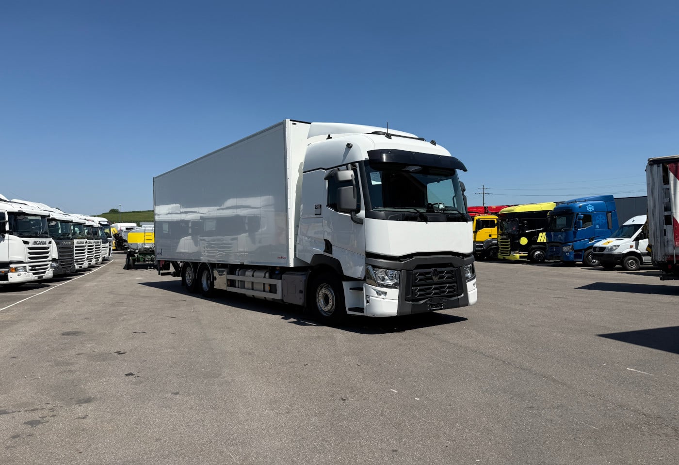 MOTO6625_2953306 vehicle image