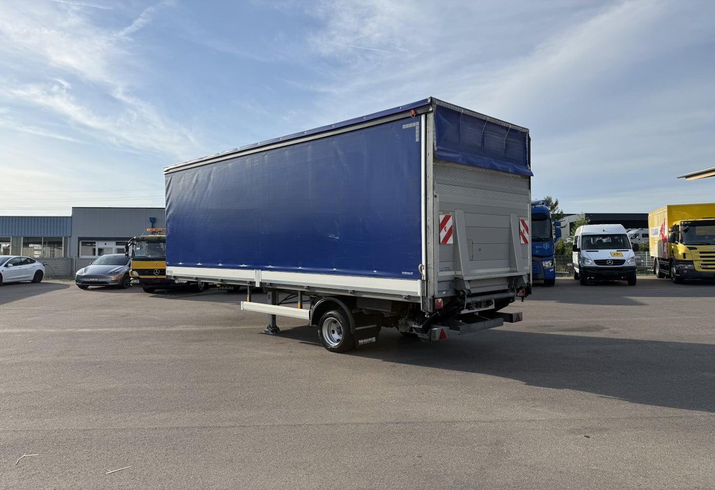 MOTO6625_2953593 vehicle image