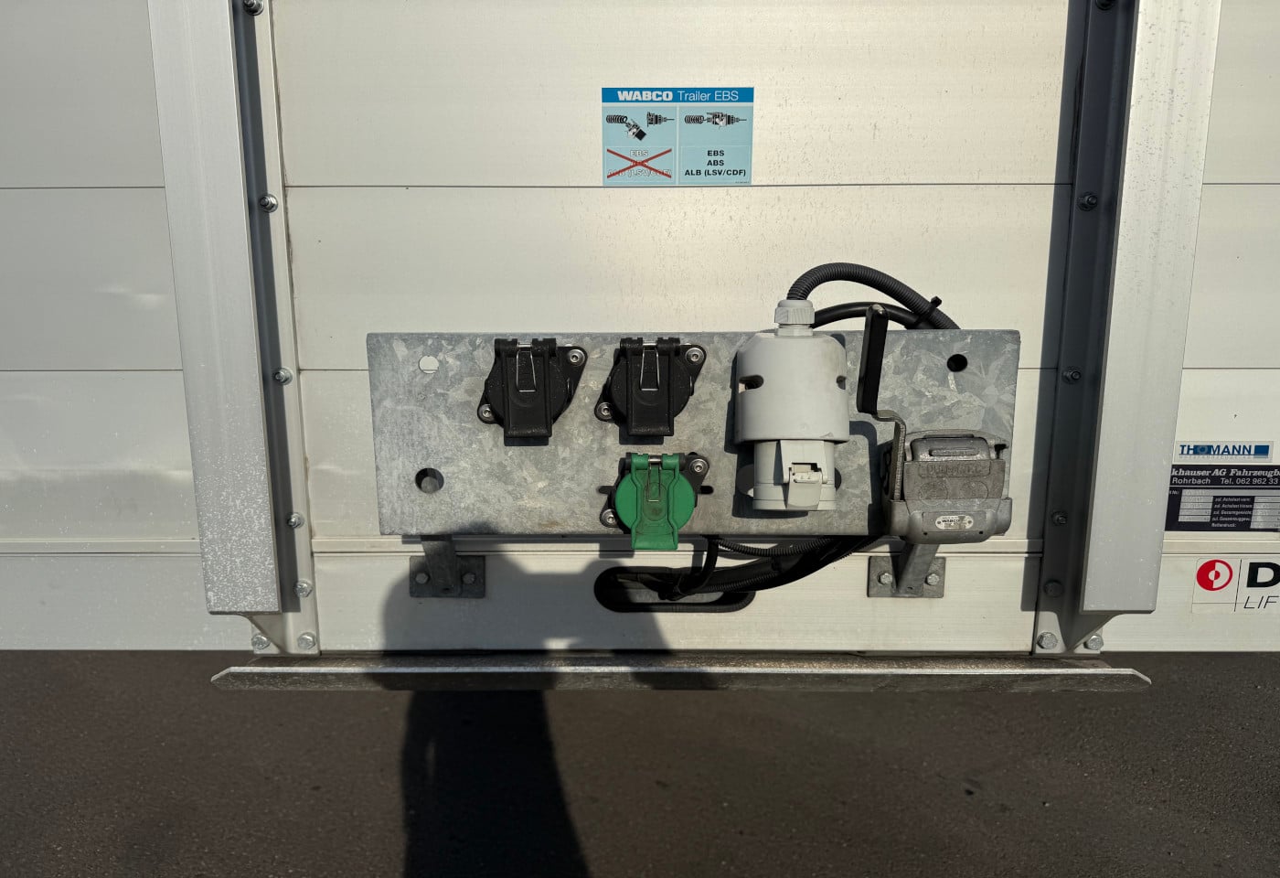 MOTO6625_2953593 vehicle image