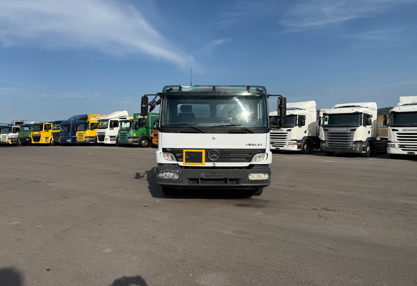 MOTO6625_2956193 vehicle image