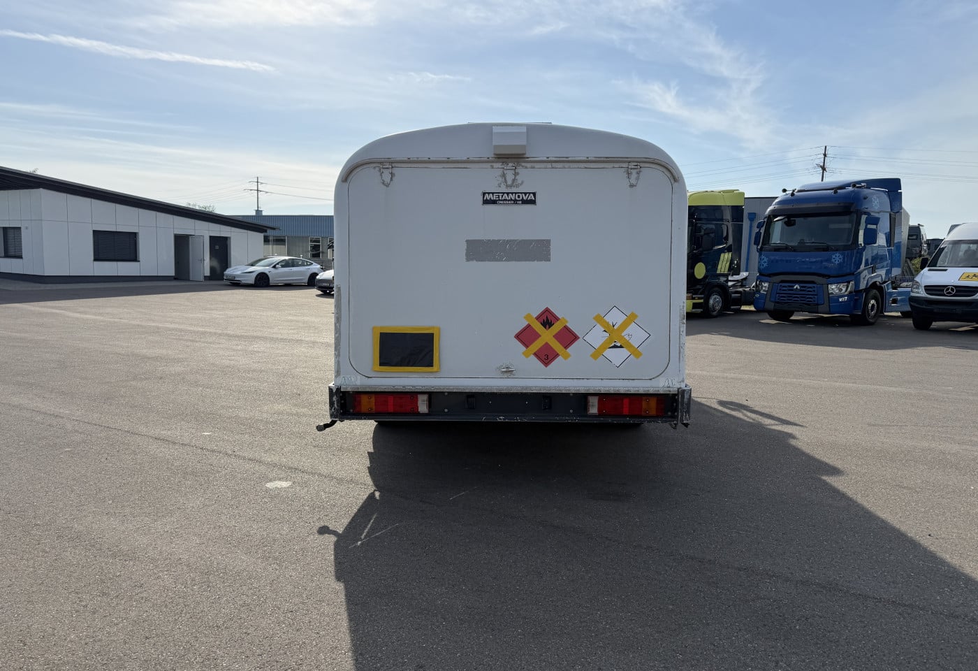 MOTO6625_2956193 vehicle image